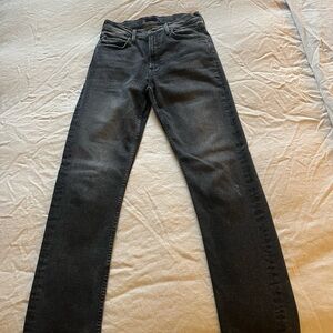 MOTHER Mid Rise Rider Skimp Jeans in Black